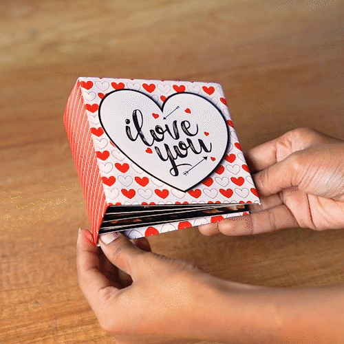 Mini scrapbook album - I love you