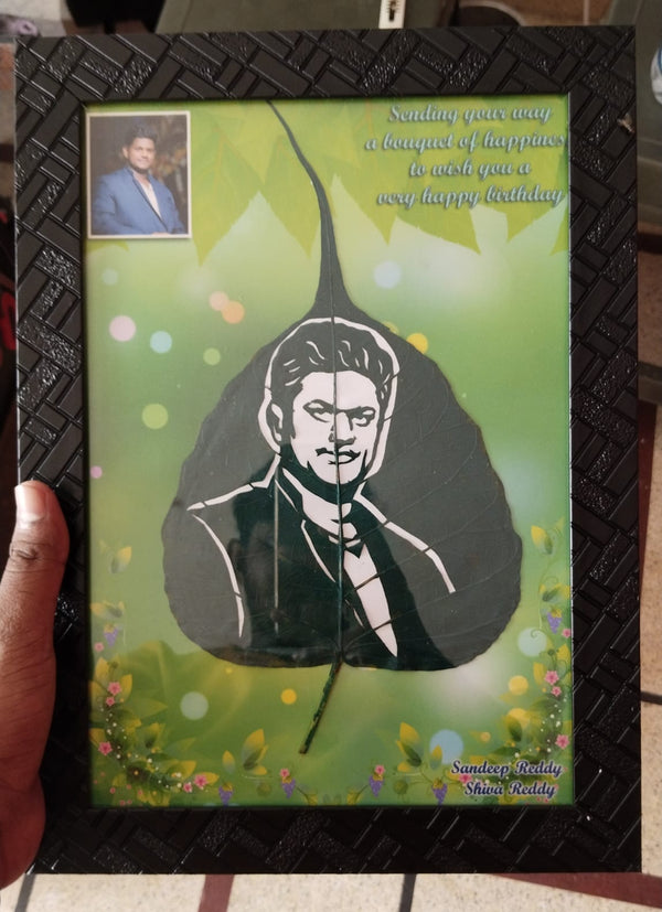 Leaf Art Customised (With Frame)