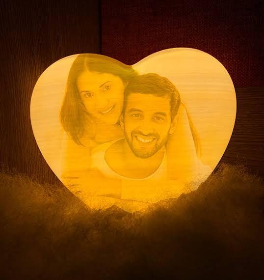 3D Heart Moon Lamp (15cm) - Gifty